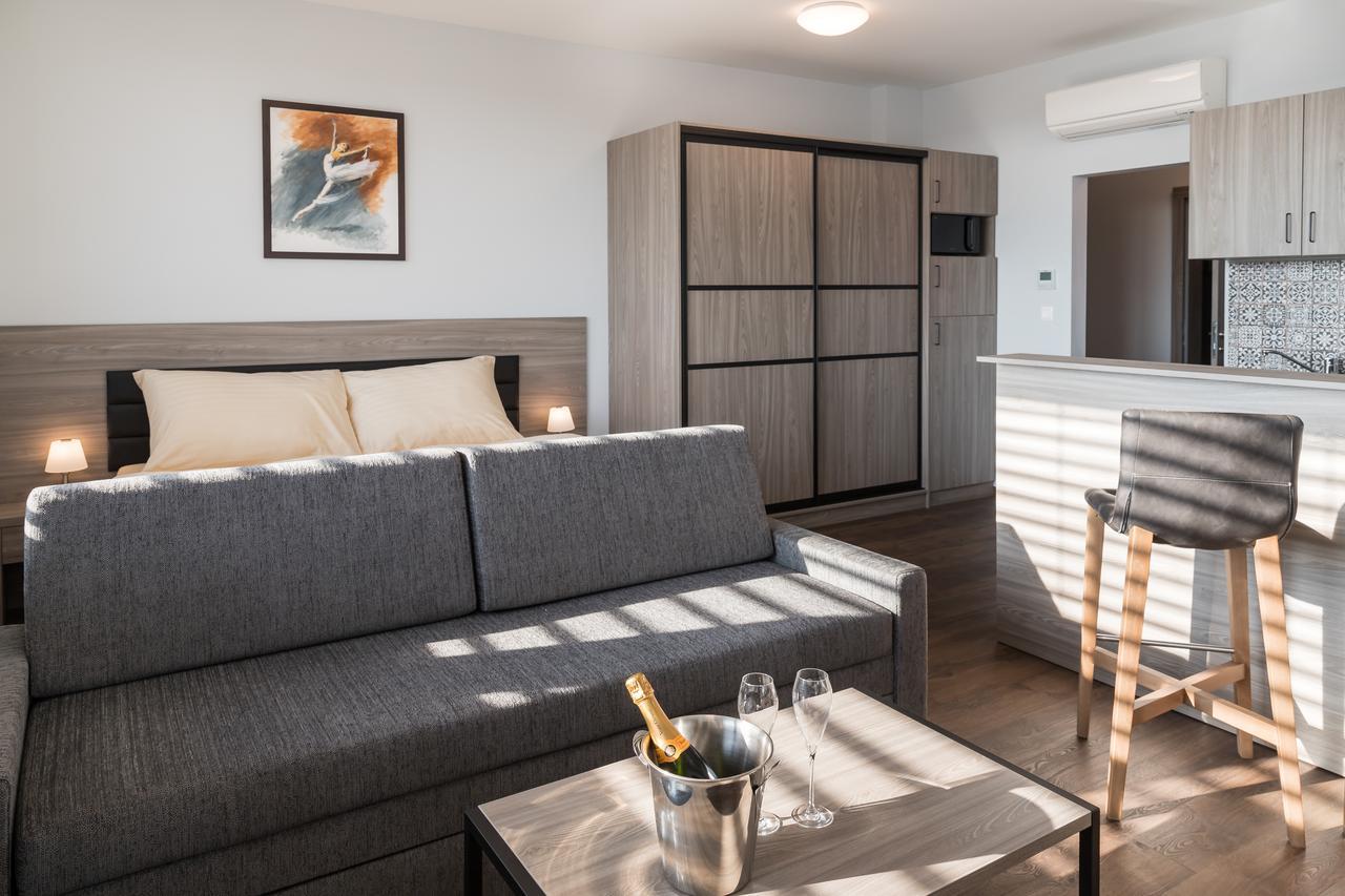 Barok Hotel And Apartments Bratislava Esterno foto
